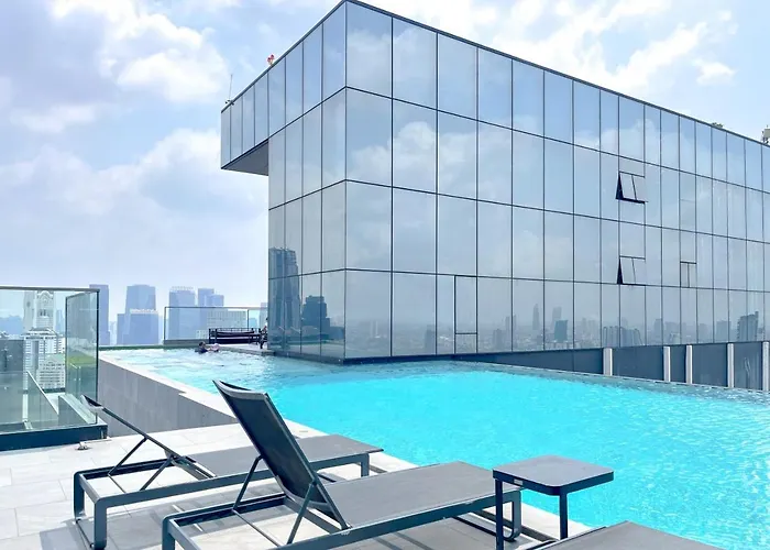 600m To Bts L View L Pool And Gym Apartment *