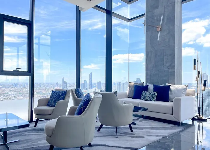 600m To Bts L View L Pool And Gym Apartment