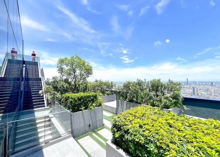 600m To Bts L View L Pool And Gym Apartment